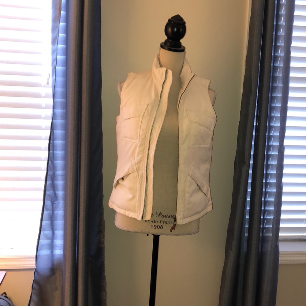 Winter white Vest